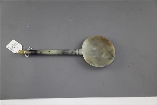 A Chinese grey jade cosmetics palette mixer, Qing dynasty, height 7cm and 10cm